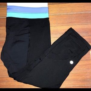 Lululemon Inspire Crops- Size 12